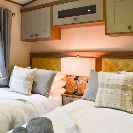 Luxury Boutique Style Lodge With Hot Tub Bridlington Ngoại thất bức ảnh