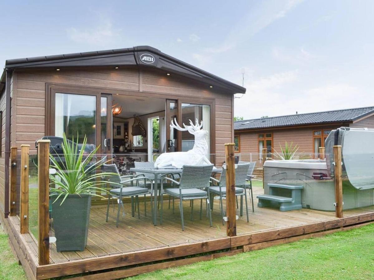 Luxury Boutique Style Lodge With Hot Tub Bridlington Ngoại thất bức ảnh
