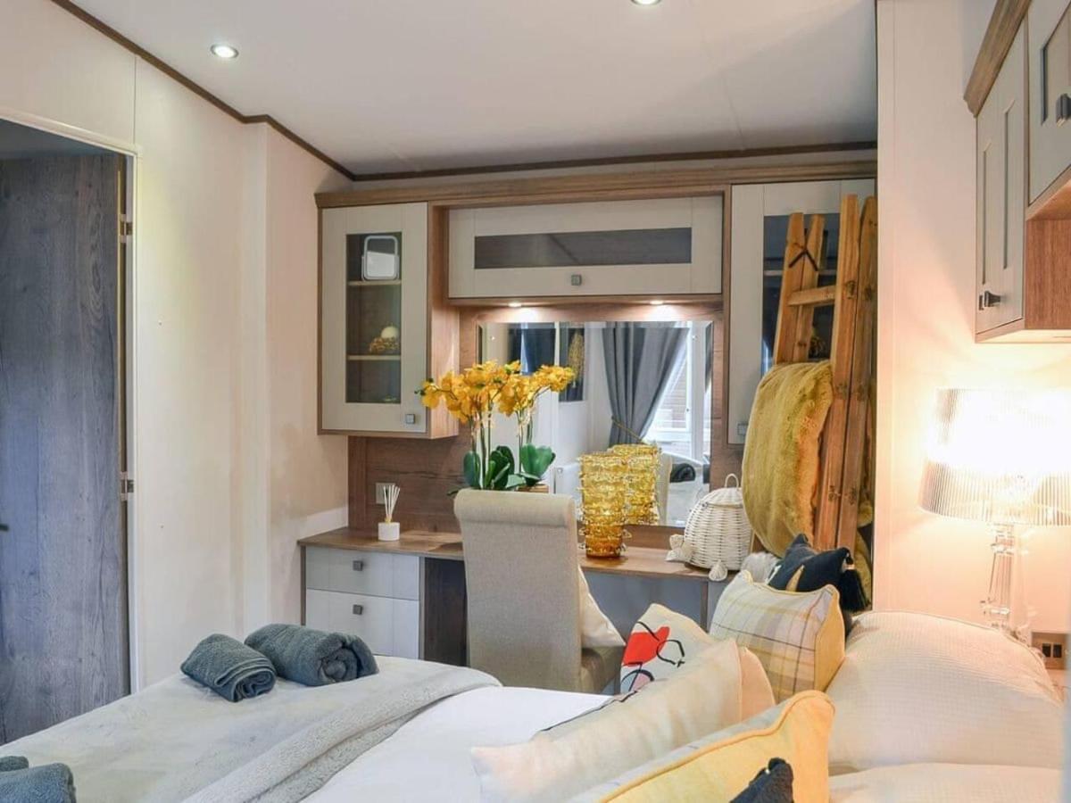 Luxury Boutique Style Lodge With Hot Tub Bridlington Ngoại thất bức ảnh