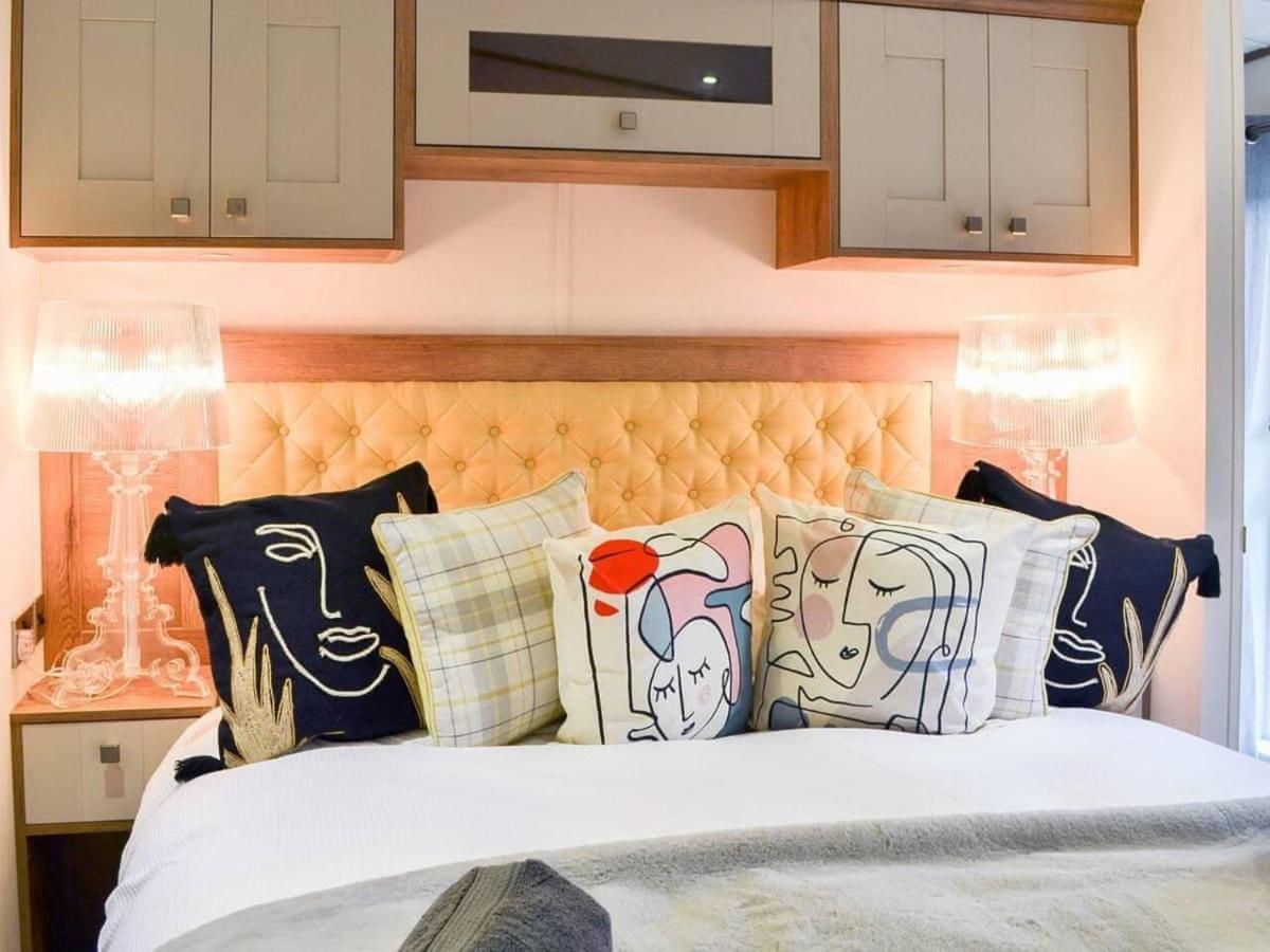 Luxury Boutique Style Lodge With Hot Tub Bridlington Ngoại thất bức ảnh